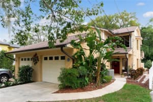 813 ELLWOOD AVENUE, ORLANDO, FL 32804 Sold 01/10/25