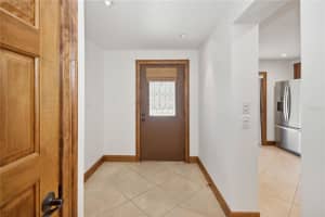 1055 KENSINGTON PARK DRIVE, ALTAMONTE SPRINGS, FL 32714 Sold 02/07/25