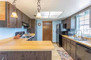 252 CAMBRIDGE DRIVE, LONGWOOD, FL 32779 Sold 03/19/25