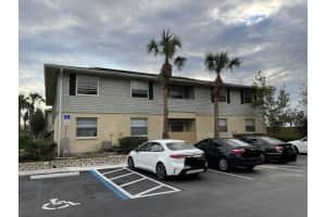 624 Golden Raintree Pl #624, BRANDON
