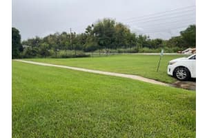 WILLOW DR, LEESBURG, FL 34748 - MLS#MFRO6249664