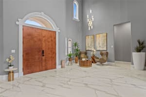 8000 OAKLAND PLACE, ORLANDO, FL 32819 Sold 02/25/25
