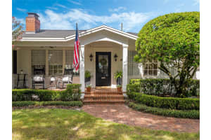 1316 BELLEAIRE CIRCLE, ORLANDO, FL 32804 Sold 12/30/24