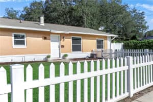 43 2ND STREET, CHULUOTA, FL 32766 Sold 01/06/25