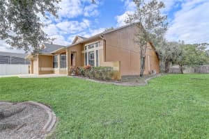 8726 BLACK CANYON DRIVE, ORLANDO, FL 32829 Sold 12/02/24