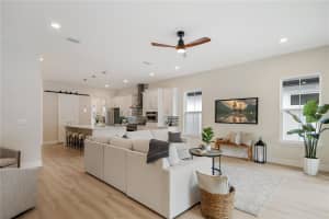 1020 PRINCETON STREET, ORLANDO, FL 32804 - MLS#MFRO6250208