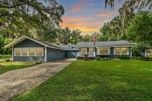 220 TOMS ROAD, DEBARY, FL 32713 Sold 01/03/25