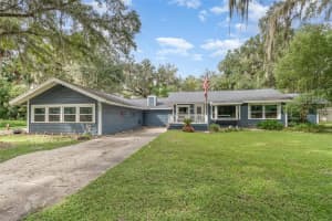 220 TOMS ROAD, DEBARY, FL 32713 Sold 01/03/25