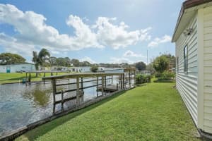 121 JANA CIRCLE, AUBURNDALE, FL 33823 Sold 05/05/25