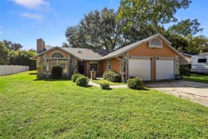 304 HIBISCUS STREET, CHULUOTA, FL 32766 Sold 05/28/25