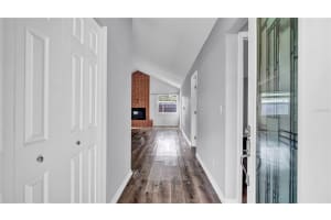112 CRESCENT AVENUE, PORT SAINT LUCIE, FL 34984 Sold 03/19/25