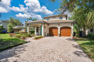 1571 ONECO AVENUE, WINTER PARK, FL 32789 Sold 01/31/25