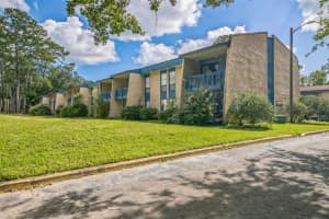 2811 ARCHER ROAD, GAINESVILLE, FL 32608 Sold 01/23/25