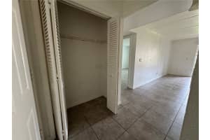 2814 SOMERSET PARK DRIVE, TAMPA, FL 33613 Sold 03/17/25