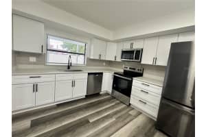 933 HUNTER PARK PLACE, TITUSVILLE, FL 32780 Sold 07/23/25