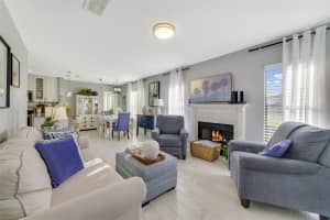 2954 SEMORAN BOULEVARD, ORLANDO, FL 32822 Sold 02/21/25