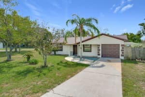 1636 OLD MOUNT DORA ROAD, EUSTIS, FL 32726 Sold 11/20/24
