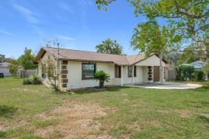 1636 OLD MOUNT DORA ROAD, EUSTIS, FL 32726 Sold 11/20/24