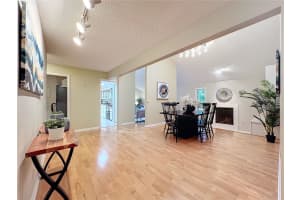 956 STONEWOOD LANE, MAITLAND, FL 32751 Sold 04/23/25