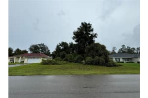 521 MARION OAKS LANE, OCALA, FL 34473 Sold 11/25/24
