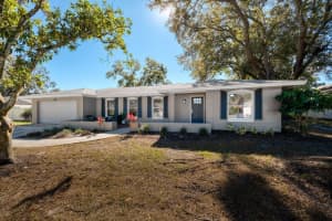 322 WESTCHESTER DRIVE, ALTAMONTE SPRINGS, FL 32701 Sold 01/10/25