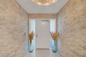 7100 SCRUBOAK LANE, ORLANDO, FL 32818 Sold 05/23/25