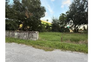 544 MURPHY STREET, ORLANDO, FL 32805 Sold 01/15/25