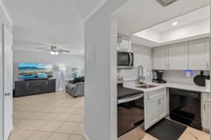 207 ESPLANADE WAY, CASSELBERRY, FL 32707 Sold 01/08/25