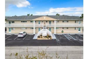 335 N CAUSEWAY #B220, NEW SMYRNA BEACH, FL 32169 Sold 01/08/25