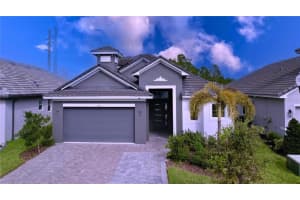 128 Hampton Loop, DAVENPORT