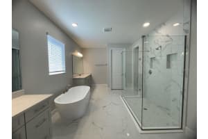 933 POINTE EMERSON BOULEVARD, APOPKA, FL 32703 Sold 12/05/24