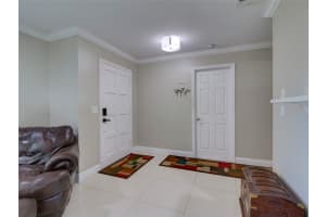 200 SWEETBAY LANE, ORLANDO, FL 32835 Sold 11/25/24