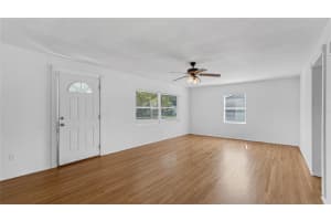 315 SPARKMAN AVENUE, ORANGE CITY, FL 32763 Sold 12/03/24