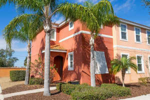 900 Las Fuentes Dr, KISSIMMEE
