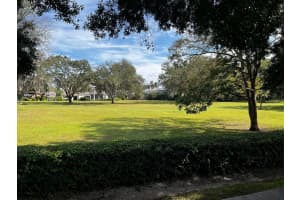 935 RIDGESIDE COURT, APOPKA, FL 32712 Sold 12/18/24