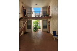 548 ORANGE DRIVE, ALTAMONTE SPRINGS, FL 32701 Sold 12/23/24