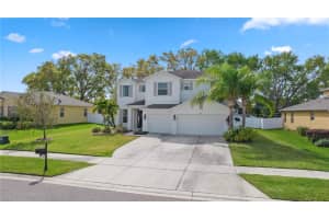 701 LAKE COVE POINTE CIRCLE, WINTER GARDEN, FL 34787 Sold 12/18/24