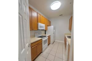2484 SAN TECLA #303, ORLANDO, FL 32835 - MLS#MFRO6252742