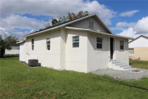 828 WILLIE MAYS PARKWAY, ORLANDO, FL 32811 - MLS#MFRO6252743
