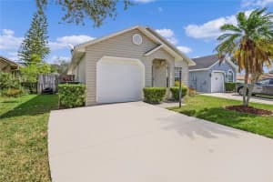1957 TEABERRY COURT, ORLANDO, FL 32824 Sold 07/03/25