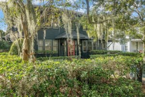 706 PINE STREET, ORLANDO, FL 32801 Sold 07/03/25