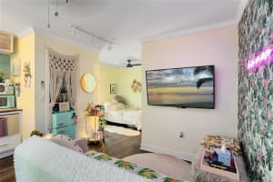 706 PINE STREET, ORLANDO, FL 32801 Sold 07/03/25