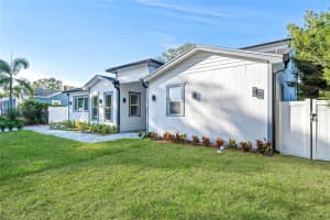 1333 SMITH STREET, ORLANDO, FL 32804 - MLS#MFRO6253115