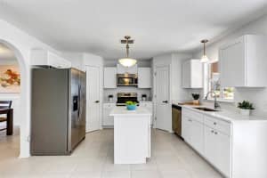 604 GLENFIELD COURT, APOPKA, FL 32712 Sold 12/20/24