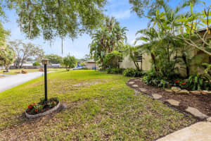 180 LAKEWOOD CIRCLE, MAITLAND, FL 32751 - MLS#MFRO6253304