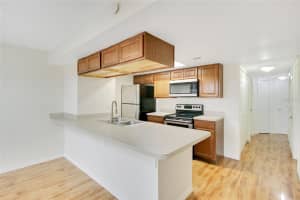 2488 SWEETWATER CLUB CIRCLE, KISSIMMEE, FL 34746 Sold 01/08/25