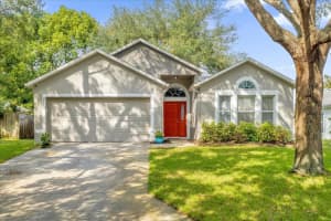 911 VASSAR DRIVE, EUSTIS, FL 32726 Sold 05/15/25