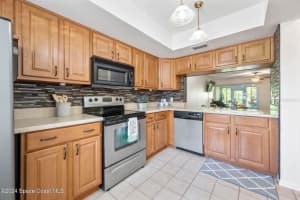 733 FAIRWAY DRIVE, MELBOURNE, FL 32940 Sold 11/26/24