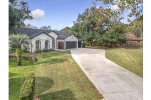 693 Charrice Pl, SANFORD