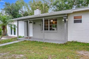 1001 S COUNTY ROAD 419, CHULUOTA, FL 32766 Sold 03/04/25